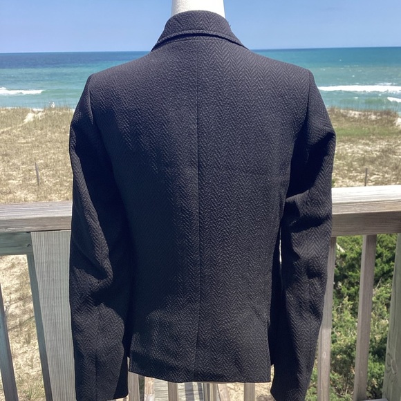Bundle of TWO Designer Blazers - Picture 10 of 16